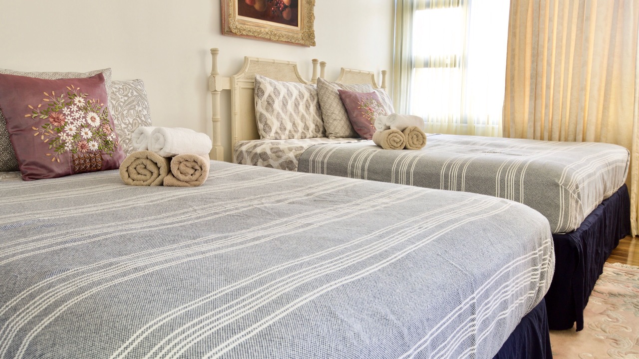 Photo of Bedroom in Waikiki