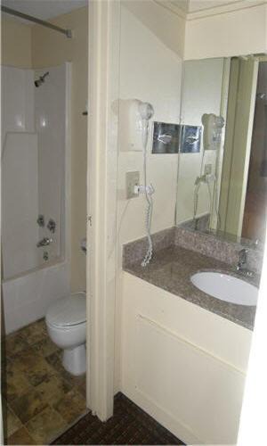 Photo of Bathroom in Tucker
