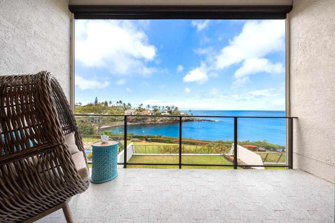 Photo of Patio Balcony in Napili