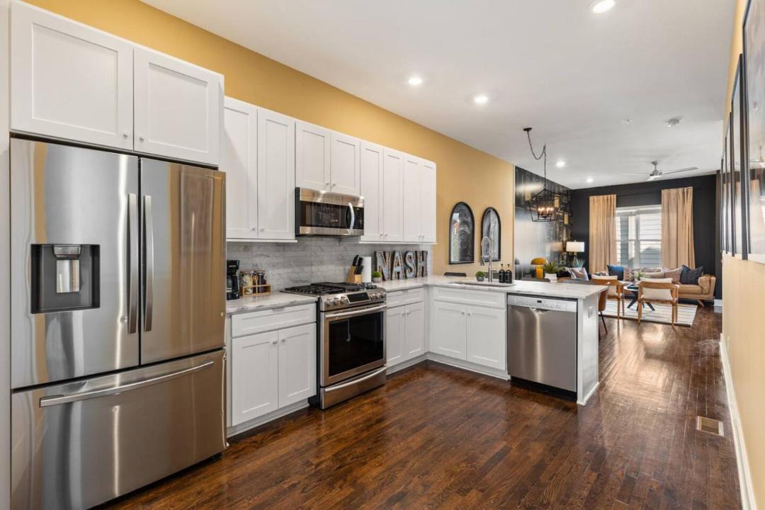 Photo of Kitchen in Hillsboro West End