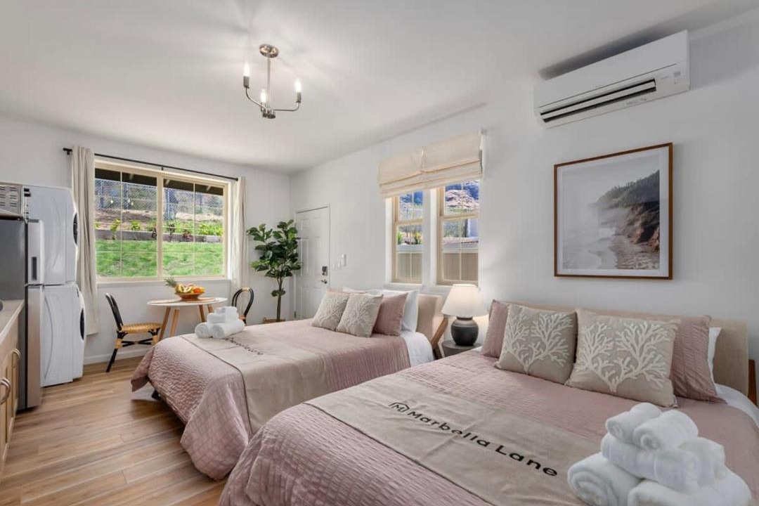 Photo of Others in Makaha Valley