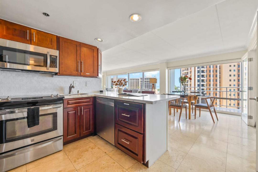 Photo of Kitchen in Waikiki