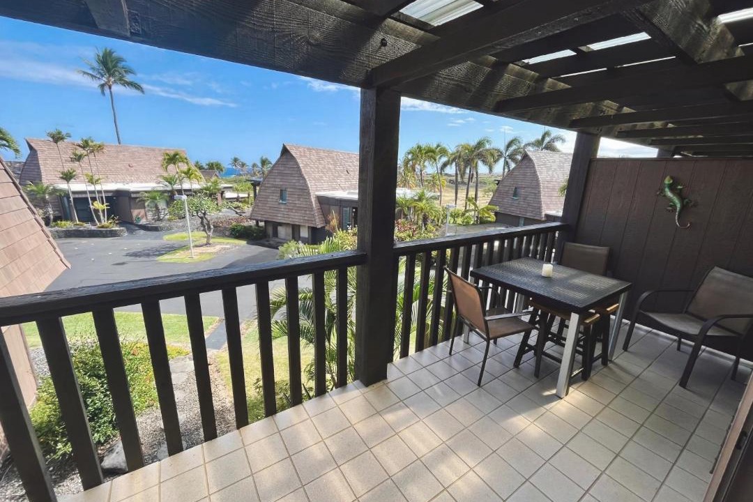 Photo of Patio Balcony in Punaluu