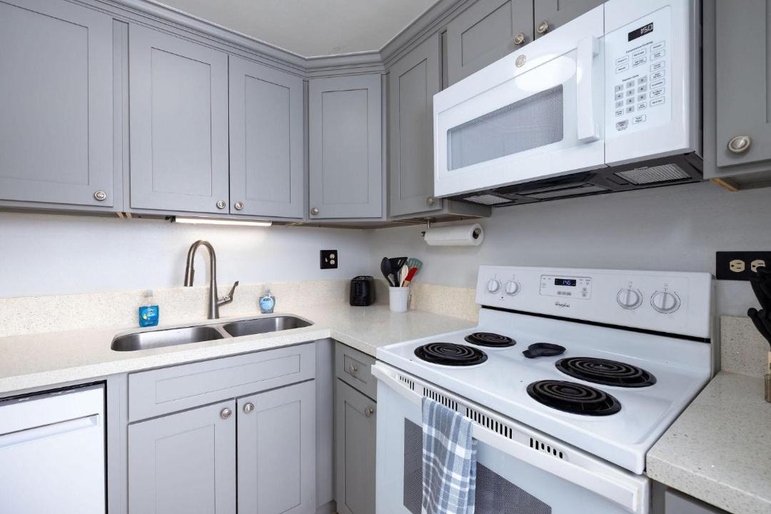 Photo of Kitchen in Historic Kailua Village