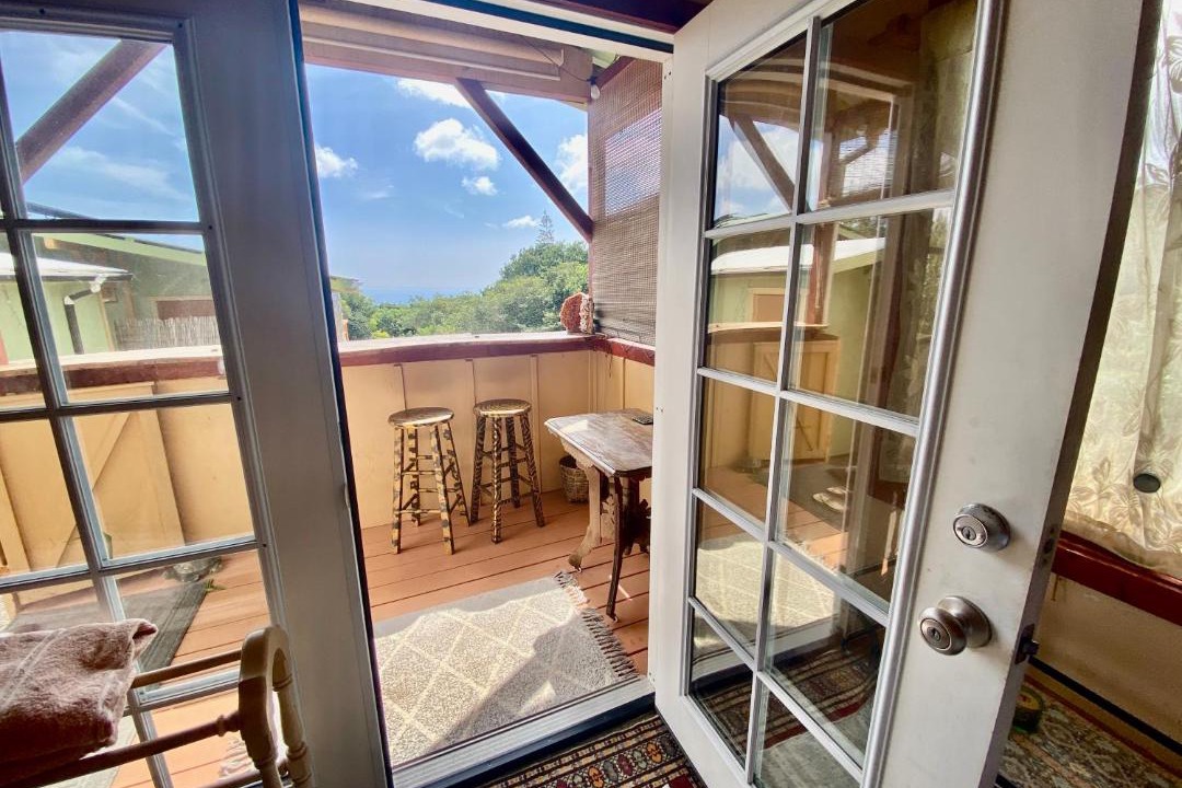 Photo of Patio Balcony in Discovery Harbour