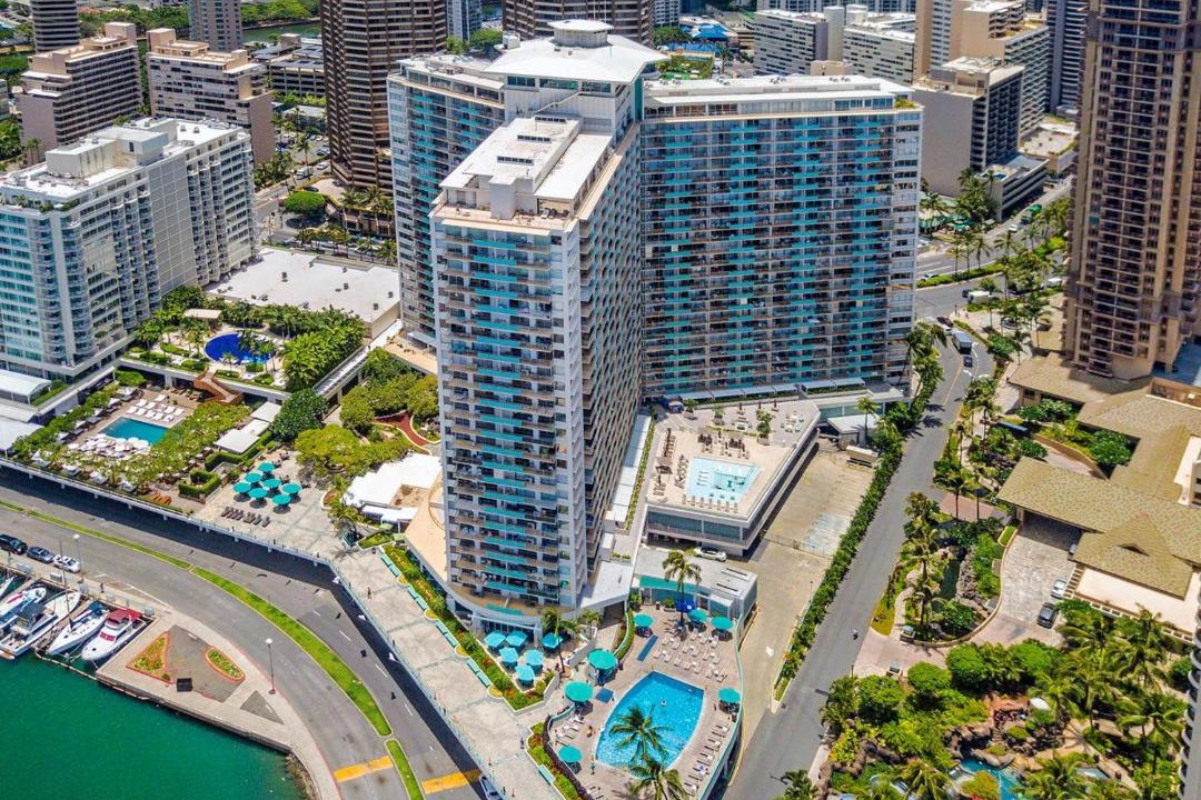 Photo of Others in Waikiki