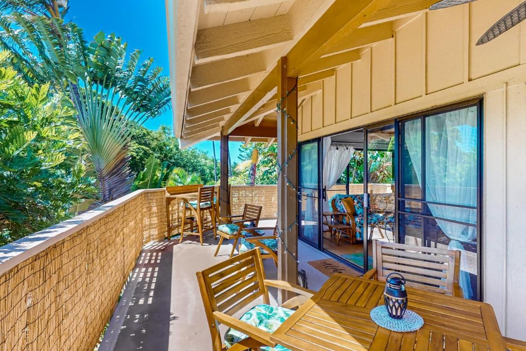 Photo of Patio Balcony in Maunaloa