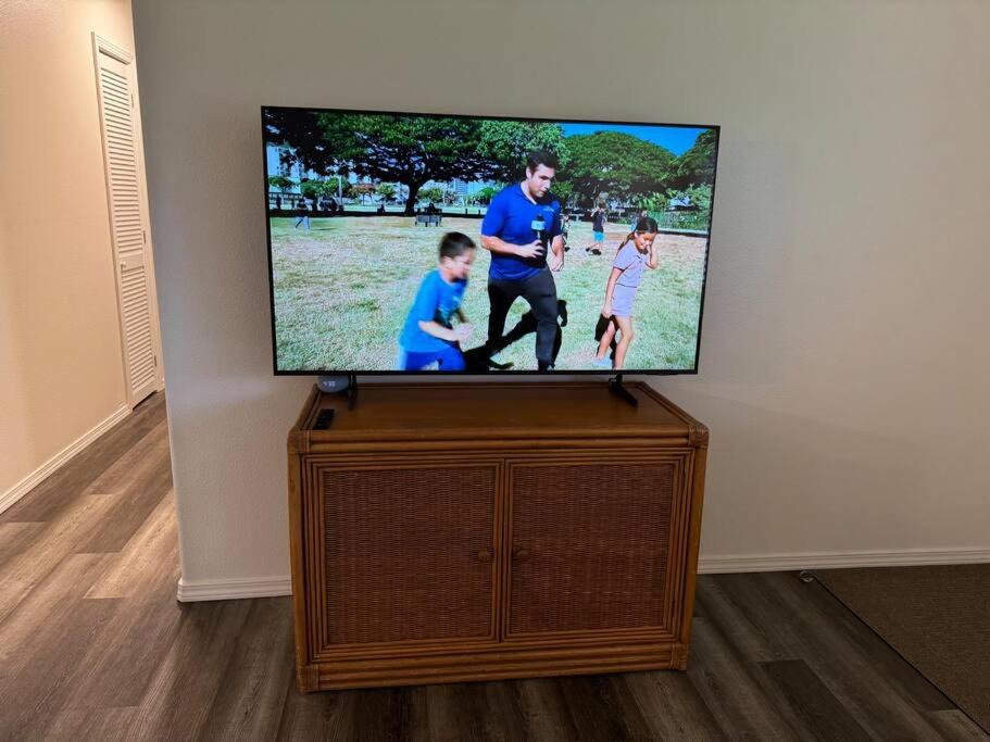 Photo of Livingroom in Ainaloa