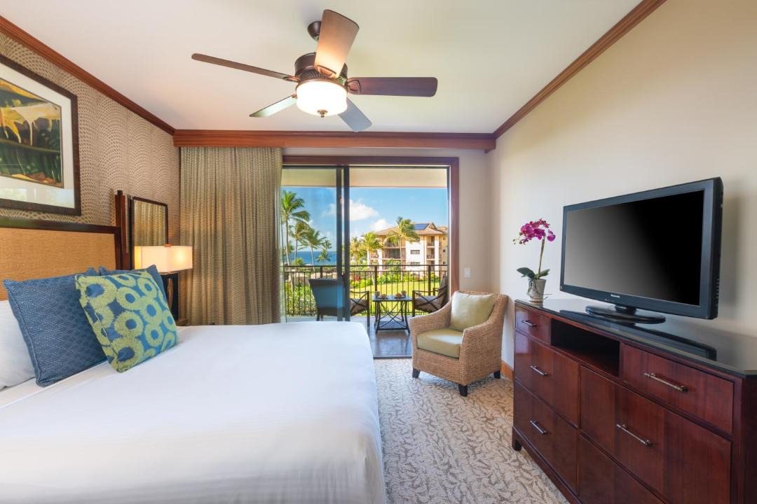 Photo of Bedroom in Poipu