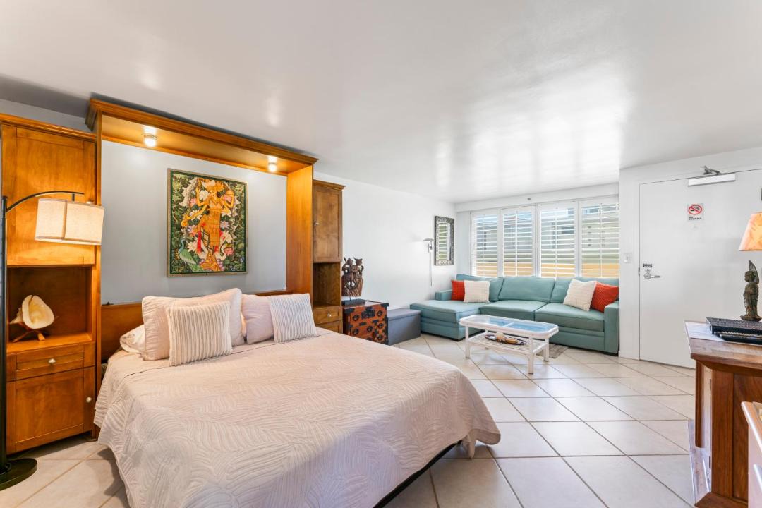 Photo of Bedroom in Diamond Head - Kapahulu - St. Louis