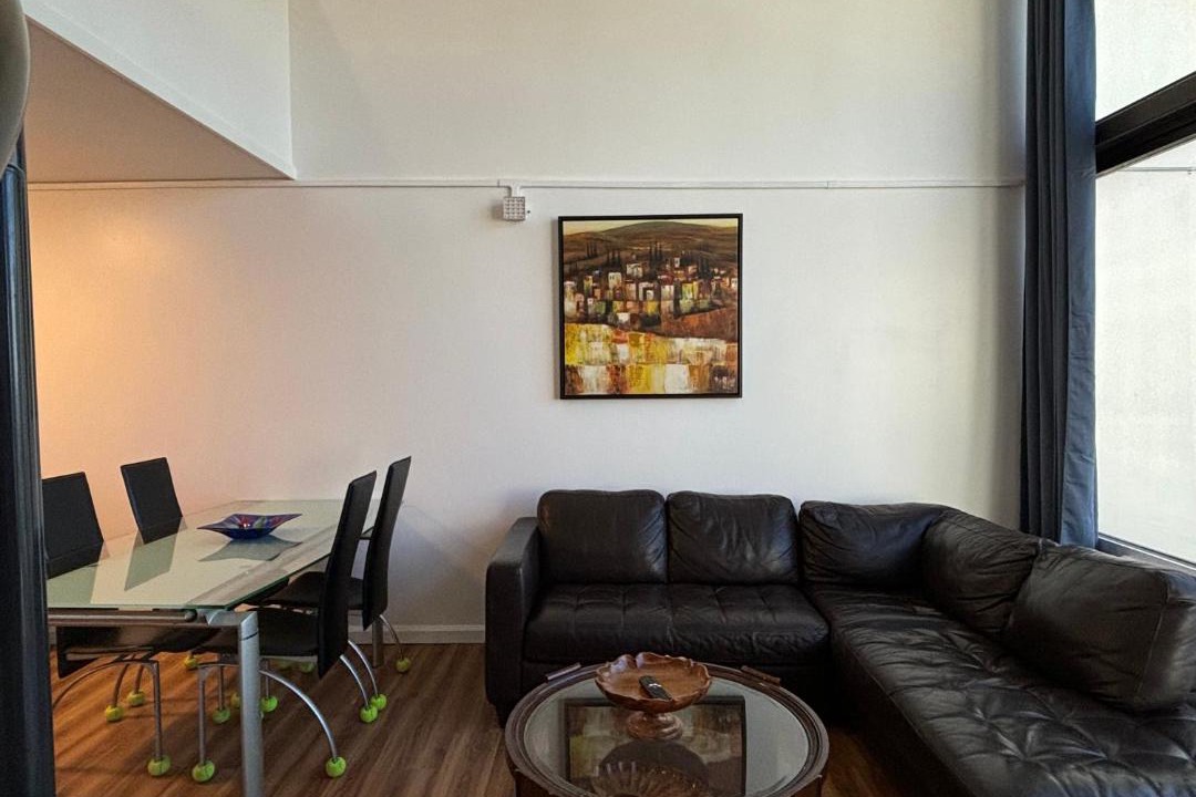 Photo of Livingroom in Downtown Honolulu