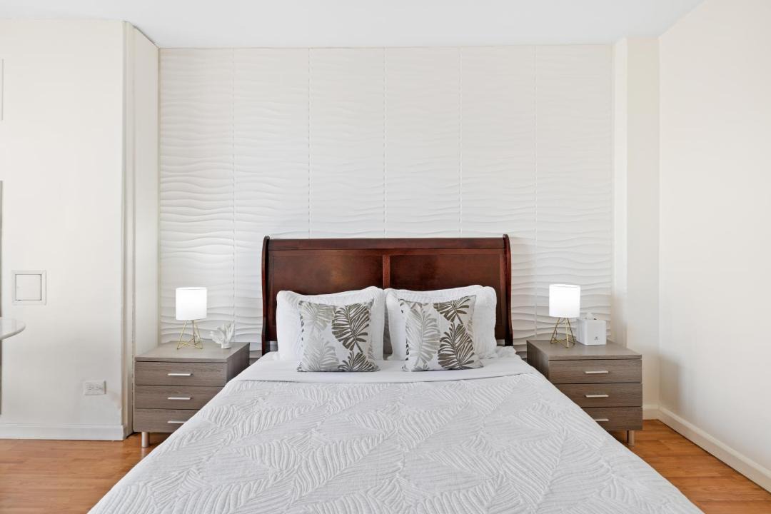 Photo of Bedroom in Waikiki