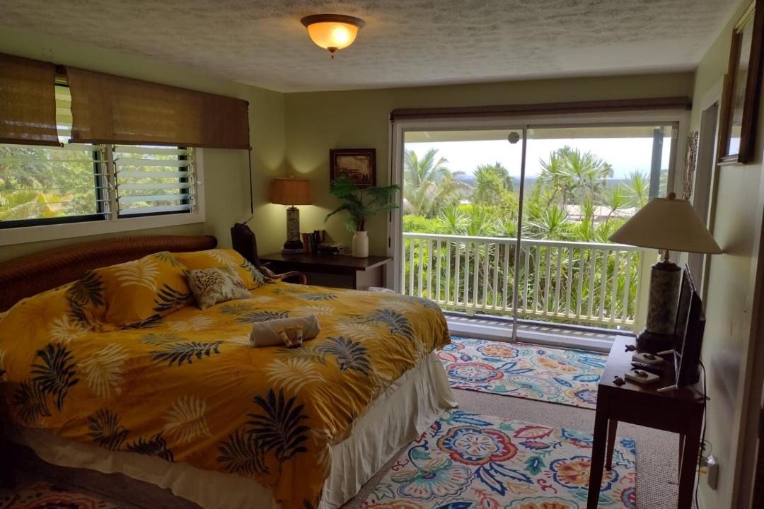 Photo of Bedroom in Keaau