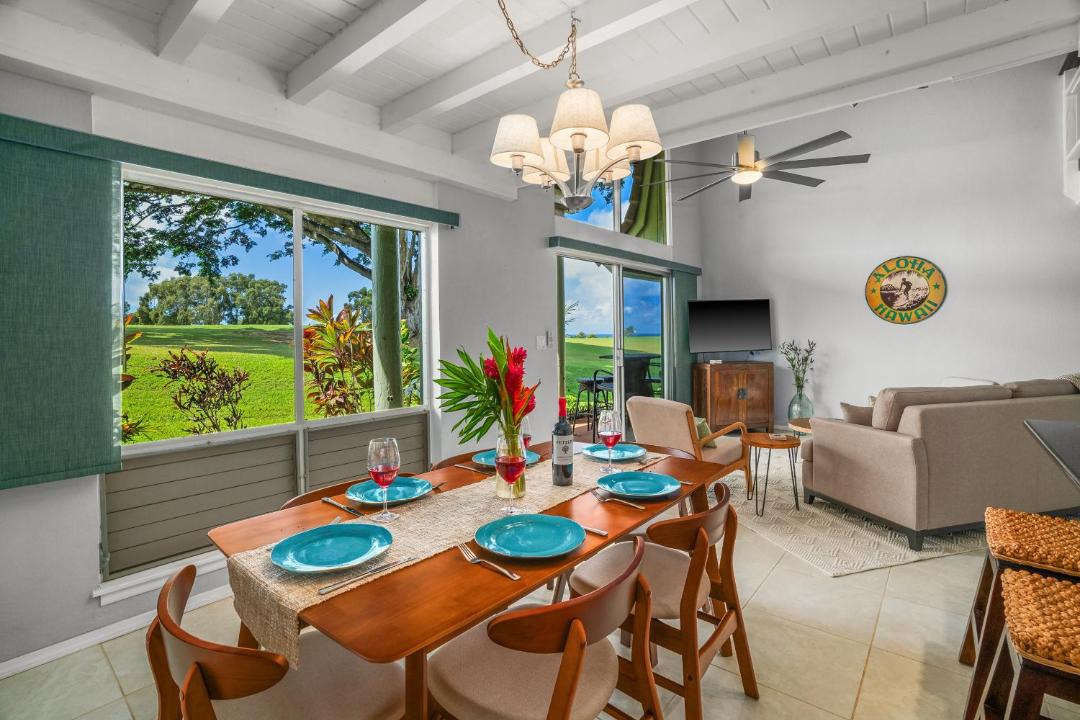 Photo of Livingroom in Princeville
