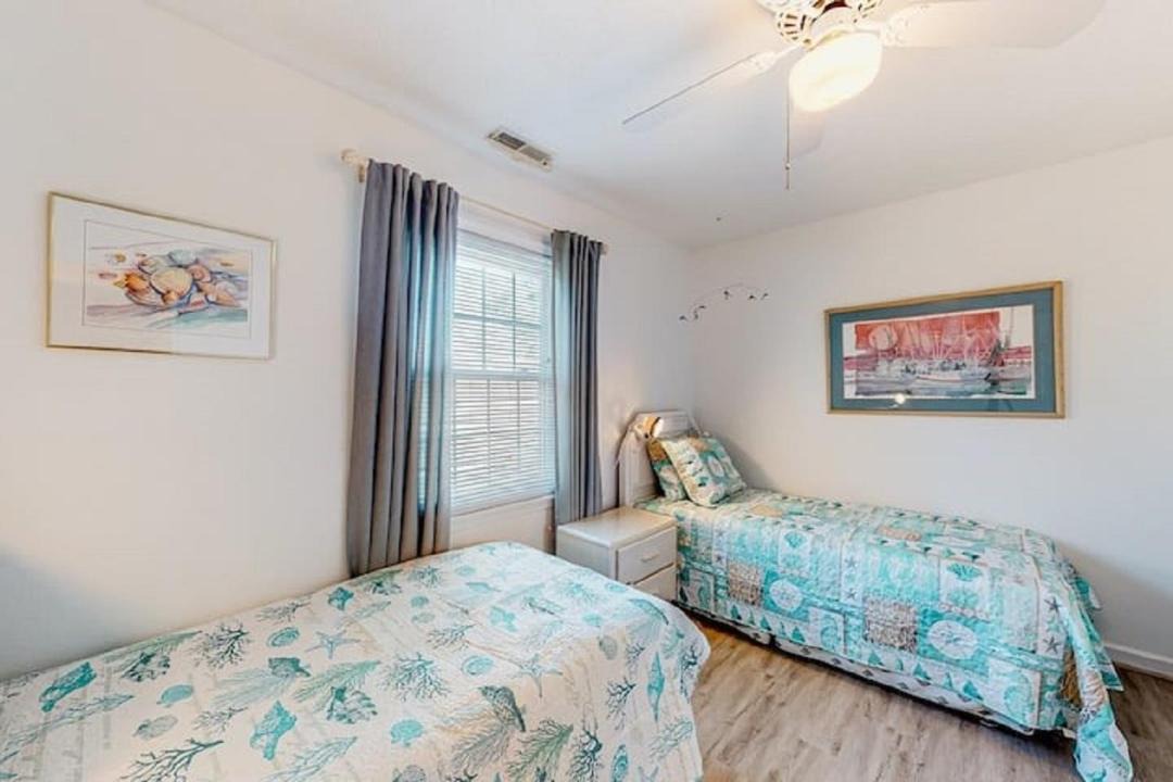 Photo of Bedroom in Caine Woods