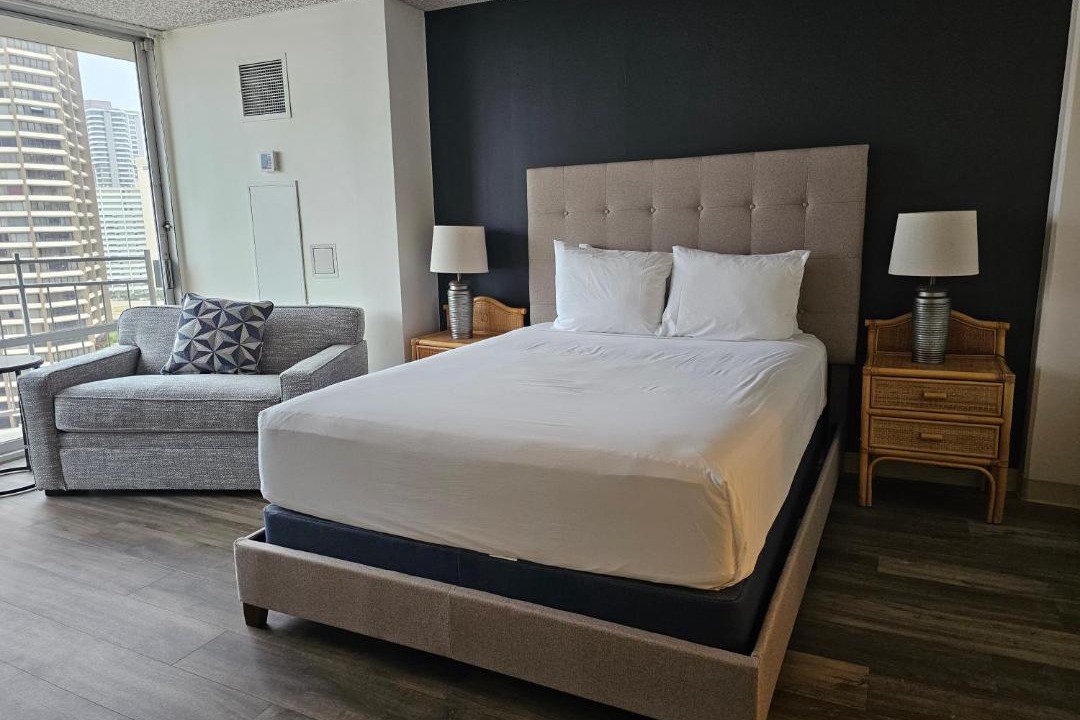 Photo of Bedroom in Waikiki