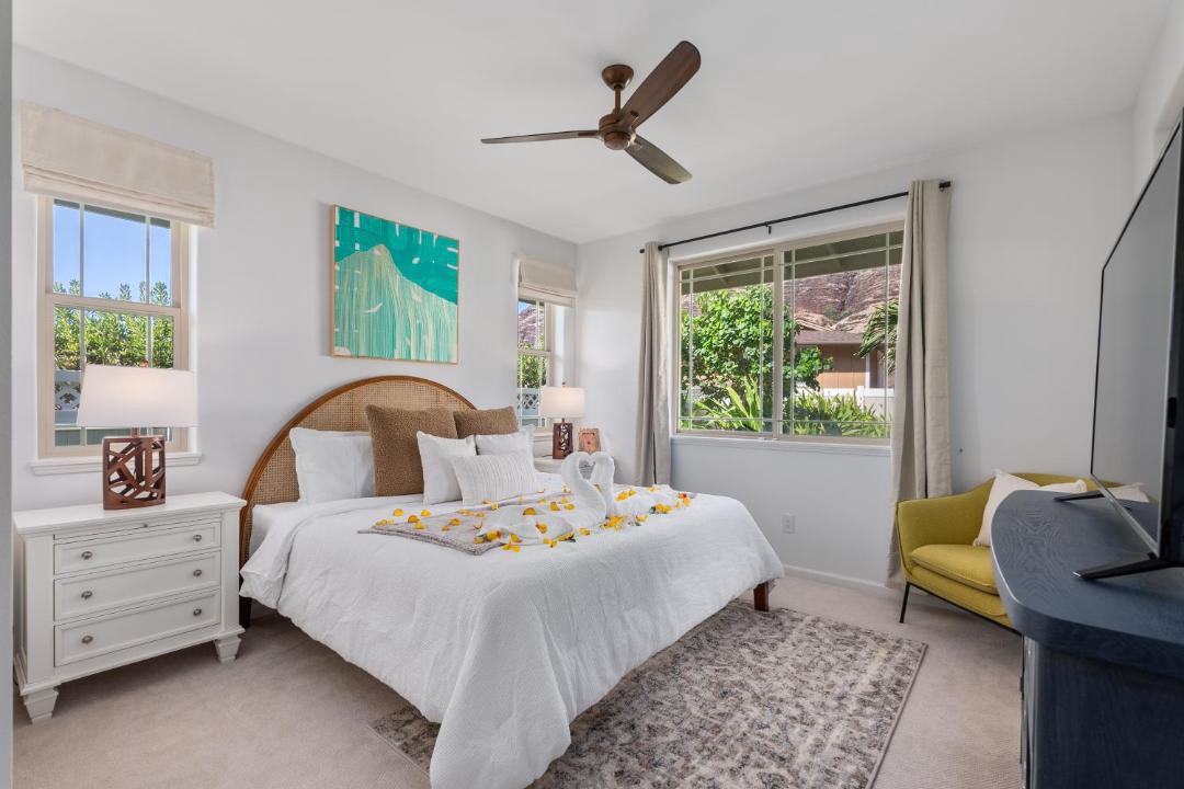 Photo of Bedroom in Makaha Valley