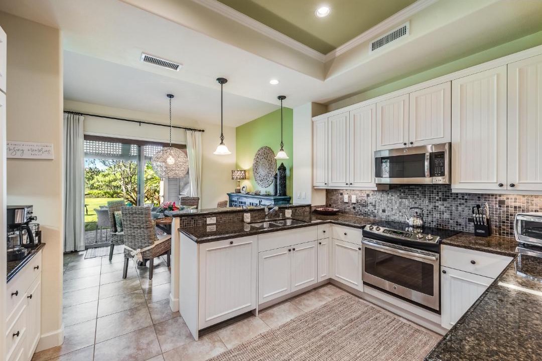 Photo of Kitchen in Kulalani
