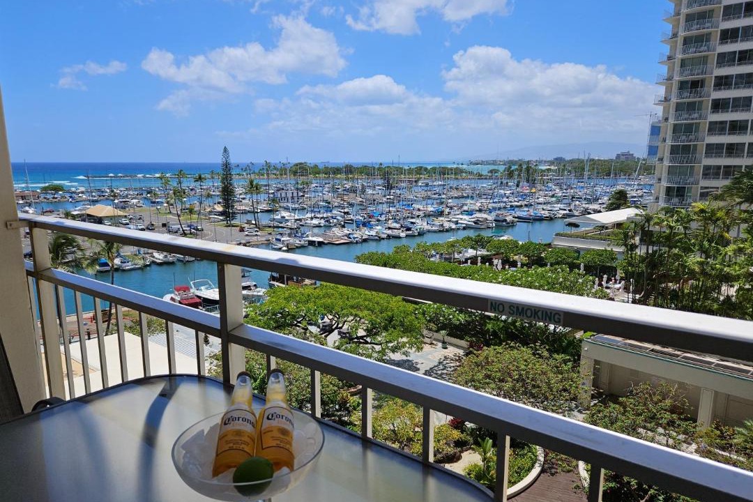 Photo of Patio Balcony in Waikiki