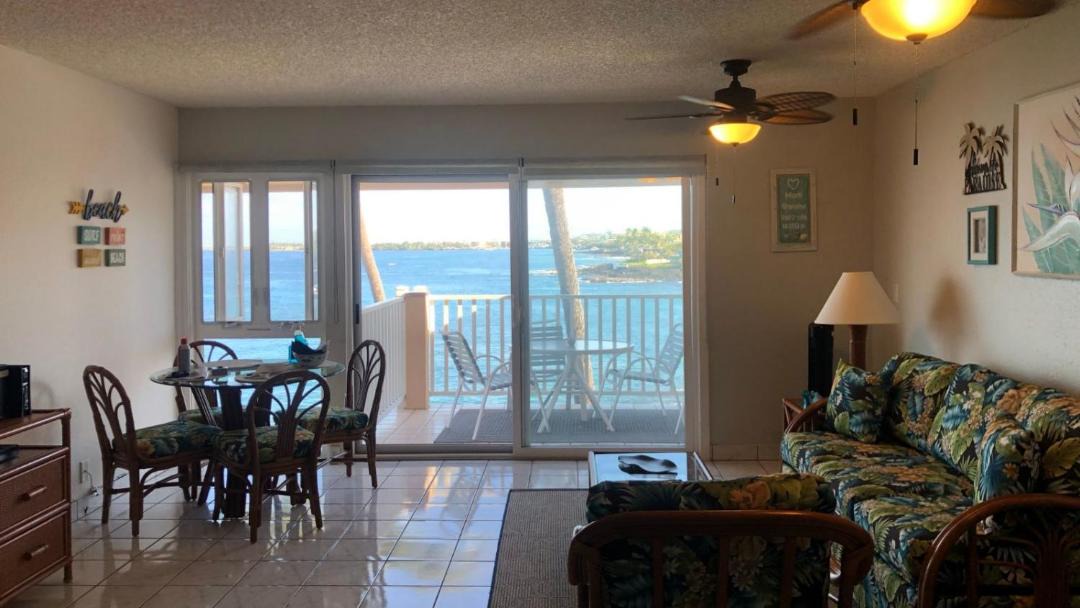 Photo of Livingroom in Kailua-Kona