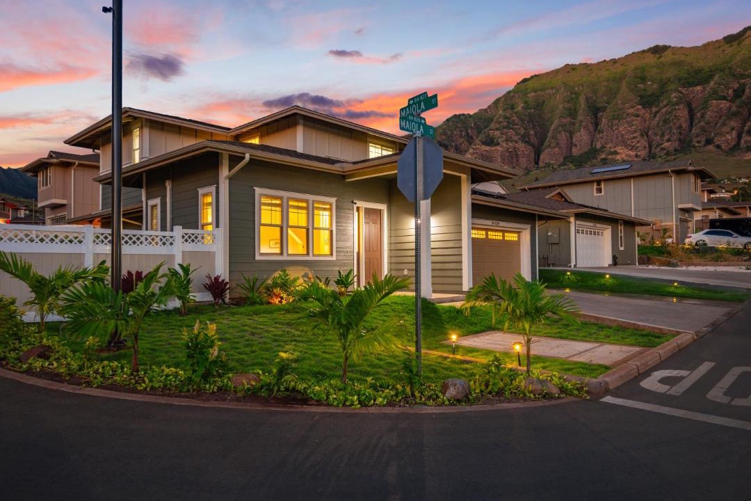 Photo of Others in Makaha Valley
