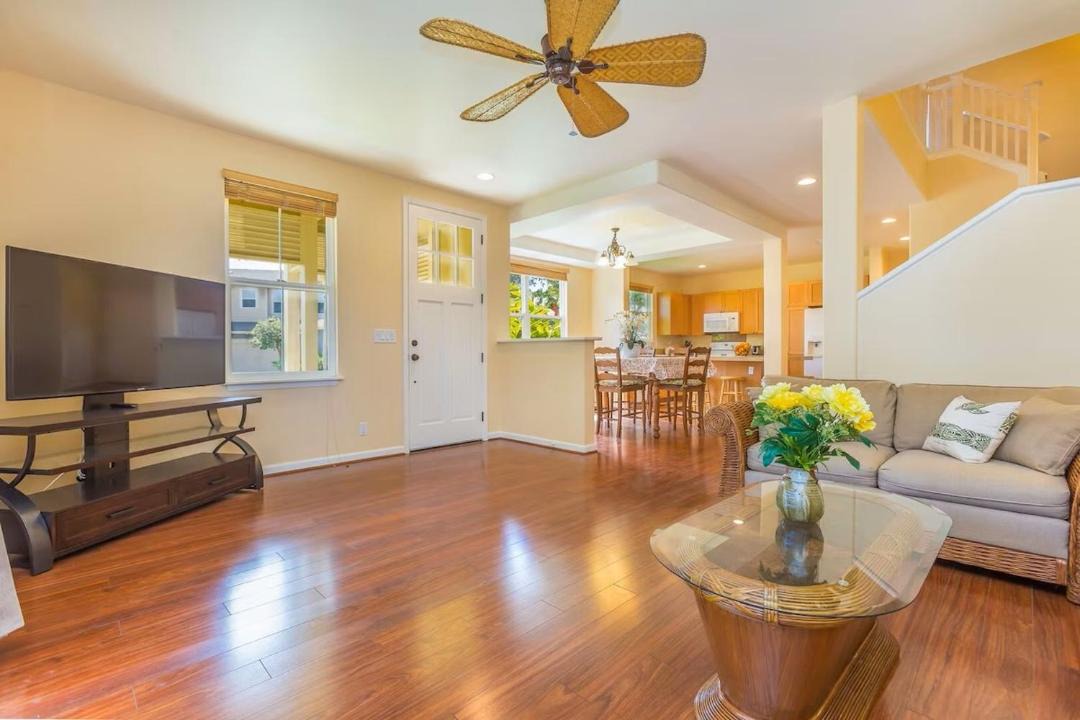 Photo of Livingroom in Princeville