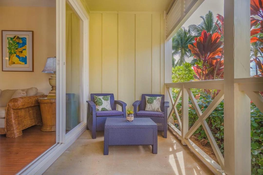 Photo of Livingroom in Princeville