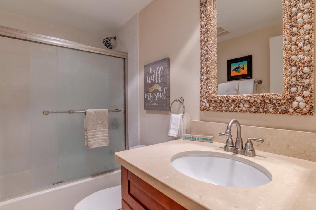 Photo of Bathroom in Honokowai