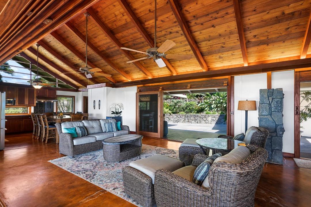 Photo of Livingroom in Kailua-Kona