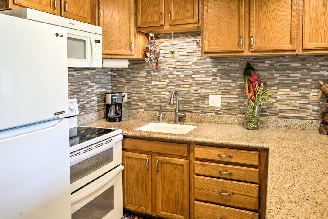 Photo of Kitchen in Nawiliwili