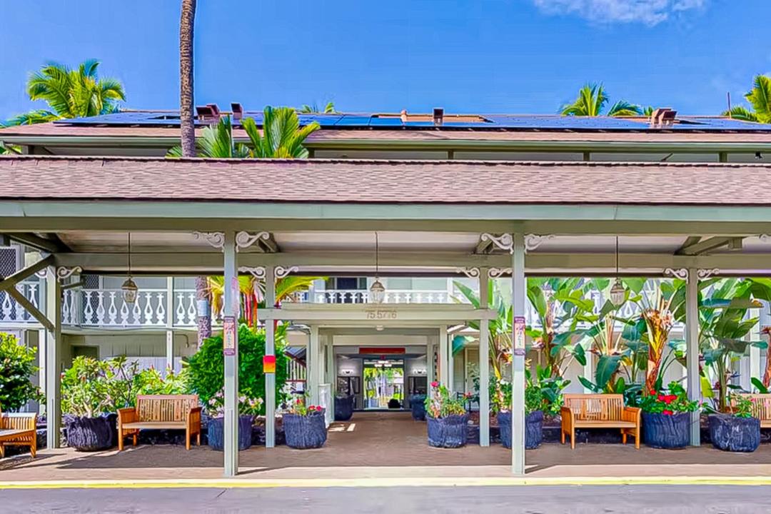 Photo of Others in Historic Kailua Village