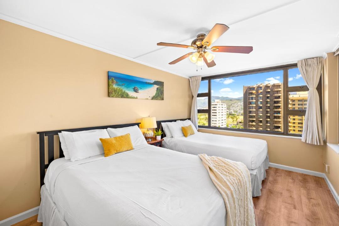 Photo of Bedroom in Waikiki