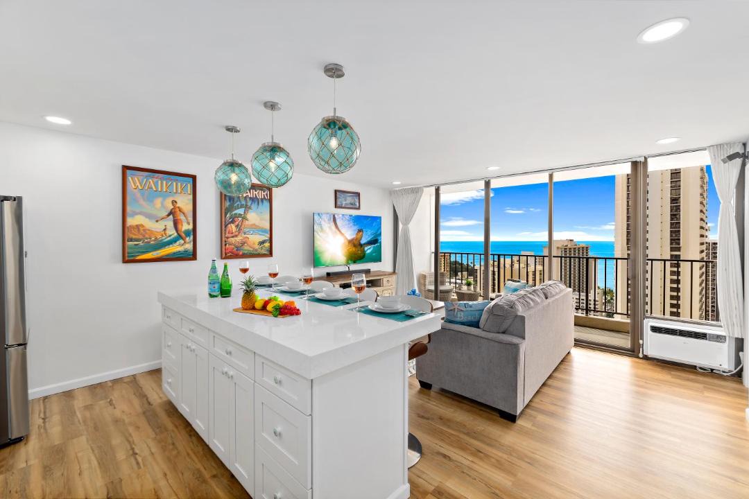 Photo of Livingroom in Waikiki