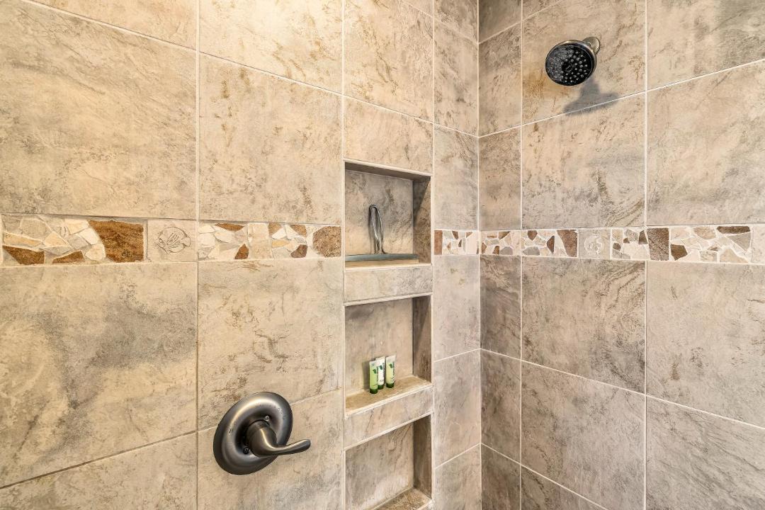 Photo of Bathroom in Keauhou