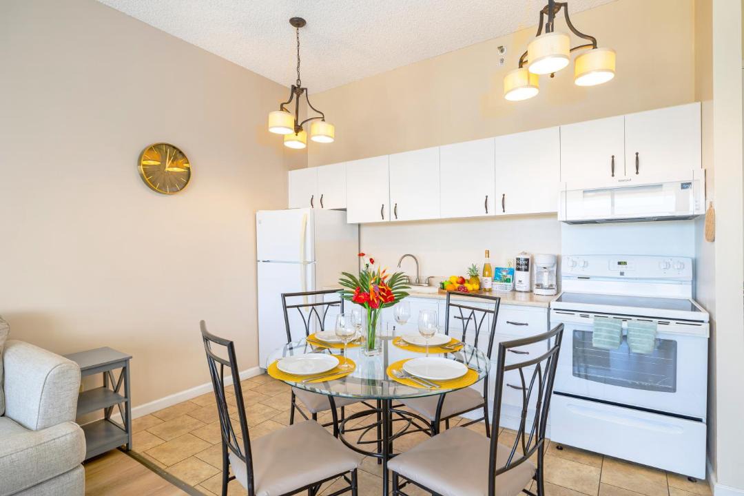 Photo of Kitchen in Waikiki