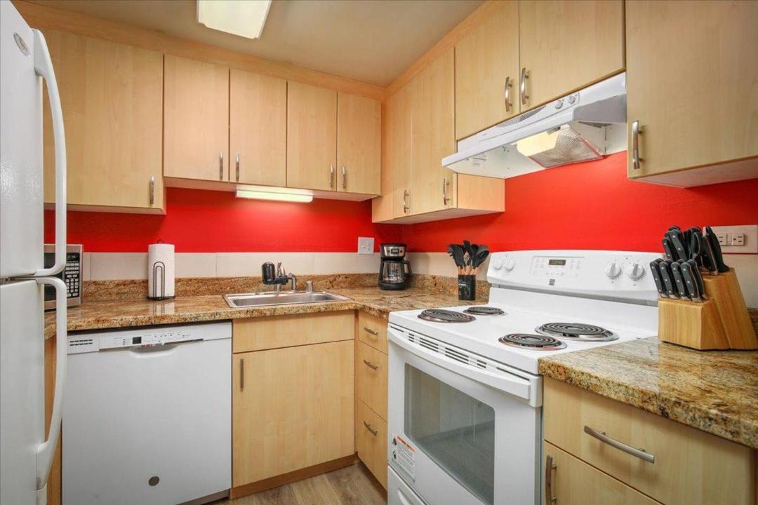 Photo of Kitchen in Historic Kailua Village