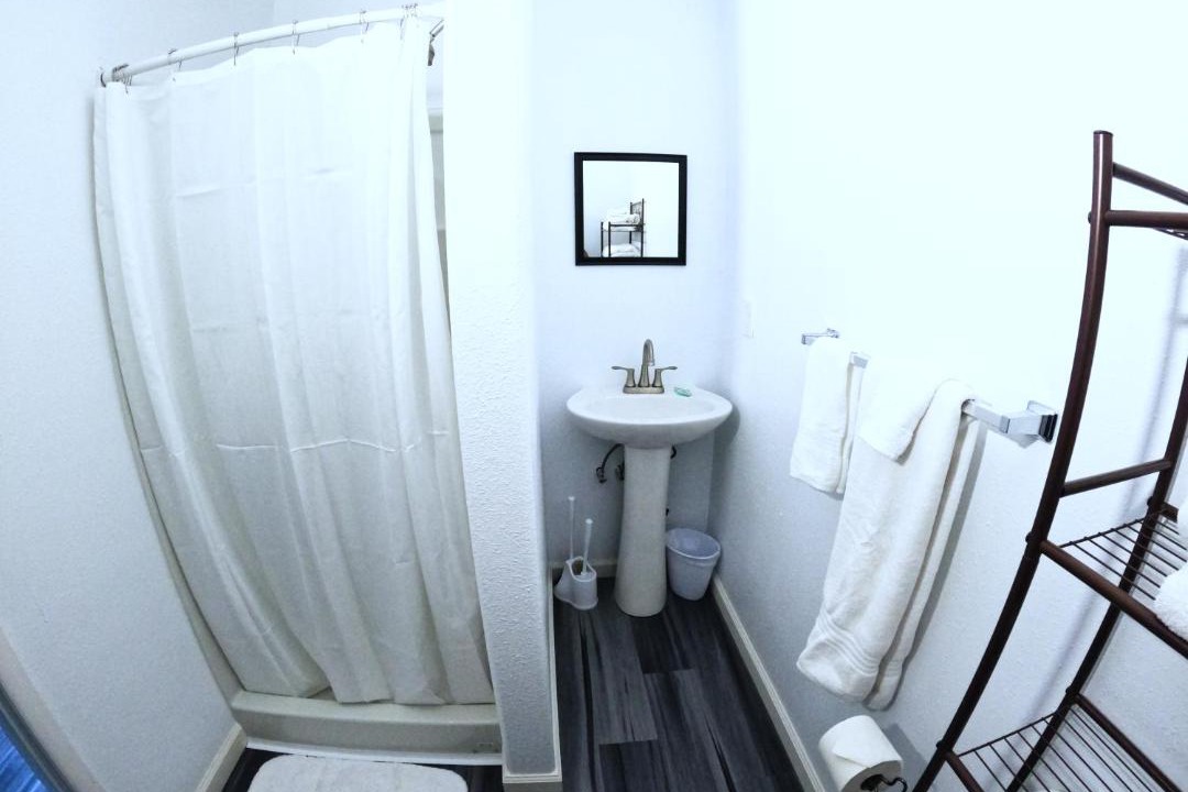 Photo of Bathroom in Orchidlands Estates