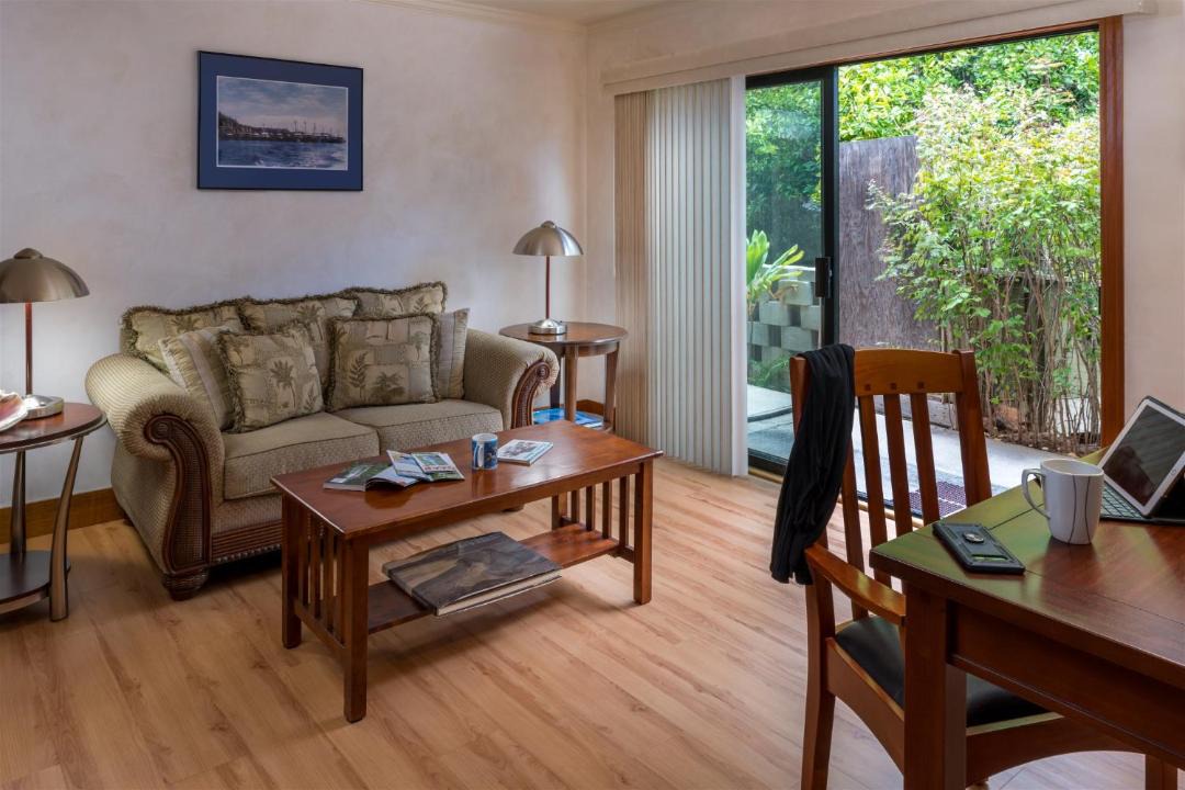 Photo of Livingroom in Historic Lahaina Front Street