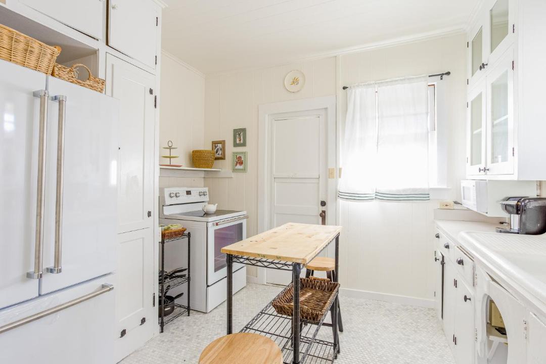 Photo of Kitchen in Diamond Head - Kapahulu - St. Louis