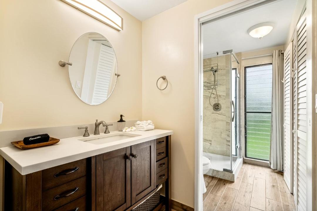 Photo of Bathroom in Keauhou