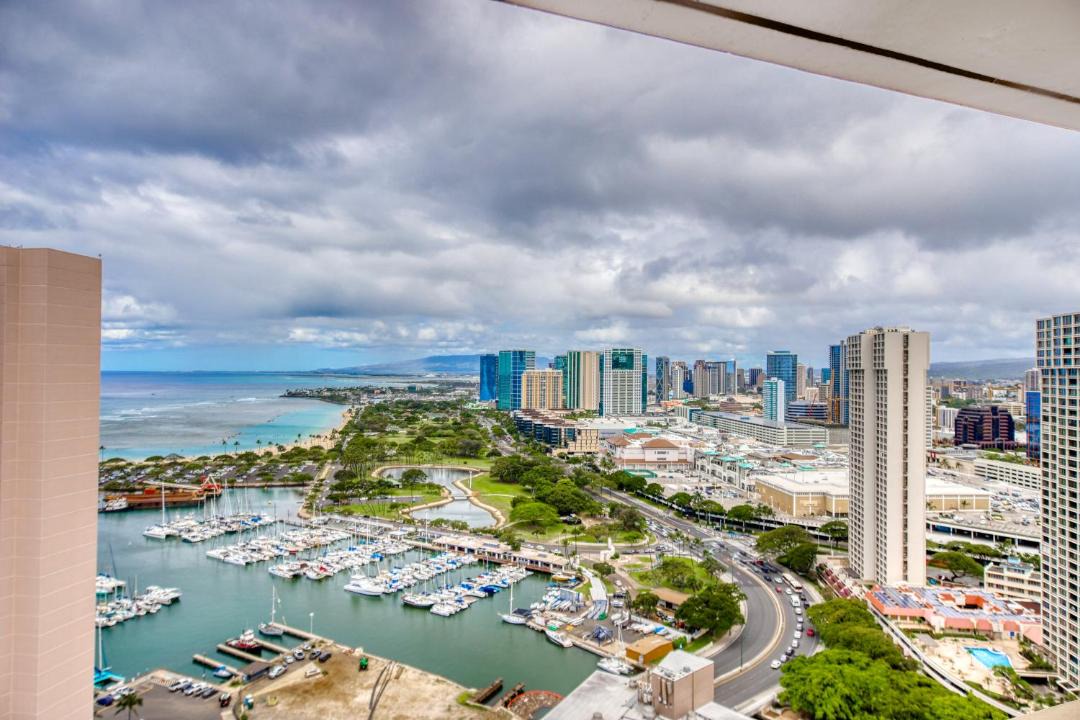 Photo of Others in Waikiki