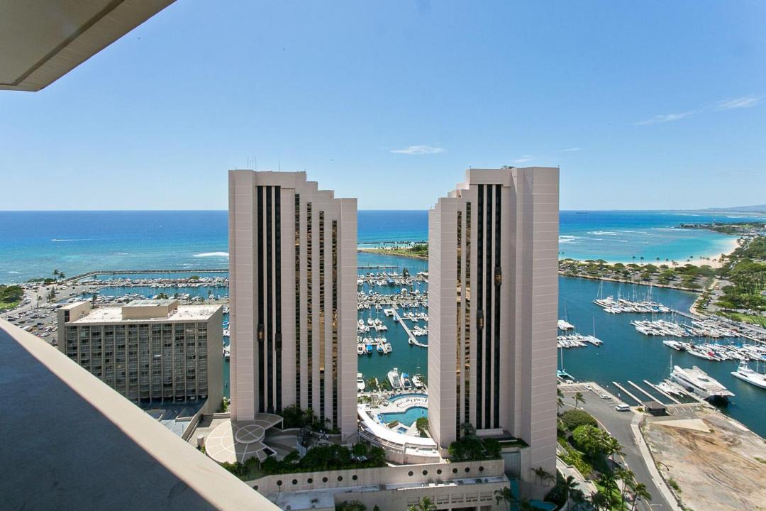 Photo of Others in Waikiki