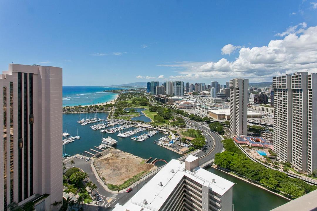 Photo of Others in Waikiki