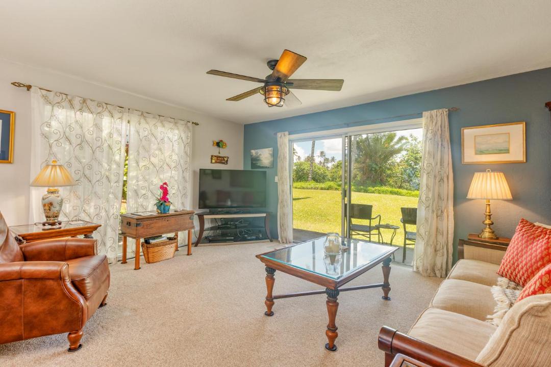 Photo of Livingroom in Princeville