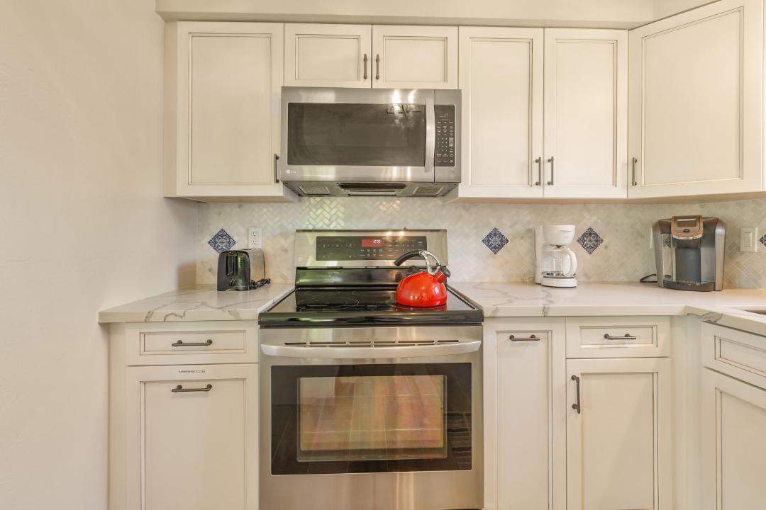 Photo of Kitchen in Princeville