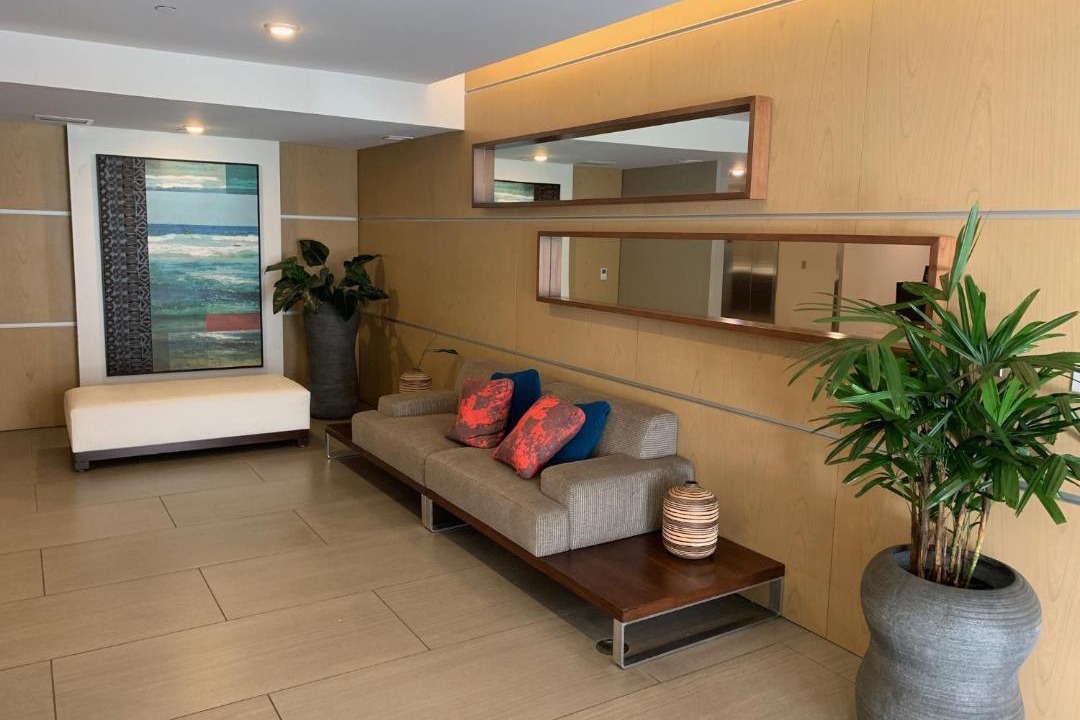 Photo of Livingroom in Portlock