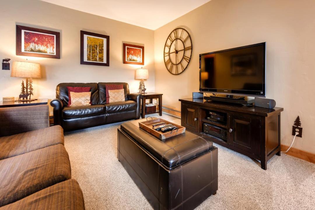 Photo of Livingroom in Historic District