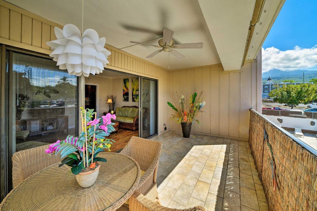 Photo of Others in Historic Kailua Village