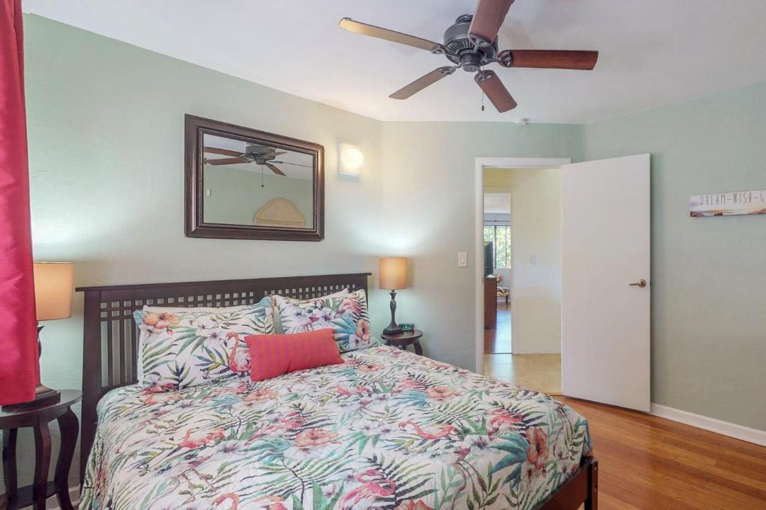 Photo of Bedroom in Kona Palisades