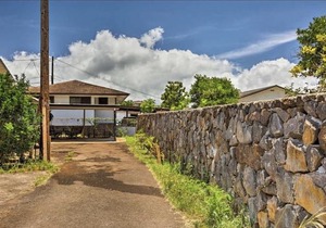 2bd/1 Ba Hidden Gem
